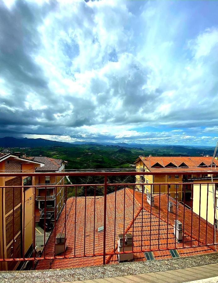 Appartamento Al Centro Storico Di San Marino Zewnętrze zdjęcie